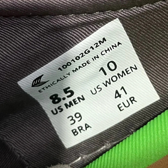 NEW Cariuma OCA Low Top Gray Suede Sneakers Women’s 10 Men’s 8.5 Lace Up Shoes - Picture 4 of 12